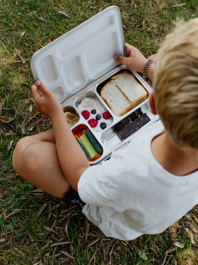What should I put in my child's school lunchbox?