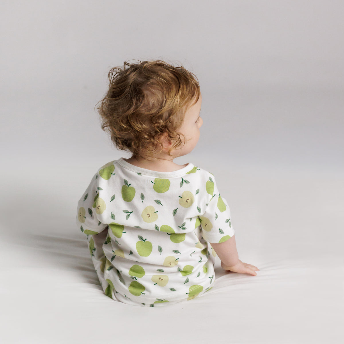 Premium Organic Cotton Short Sleeve Pyjamas - Apples