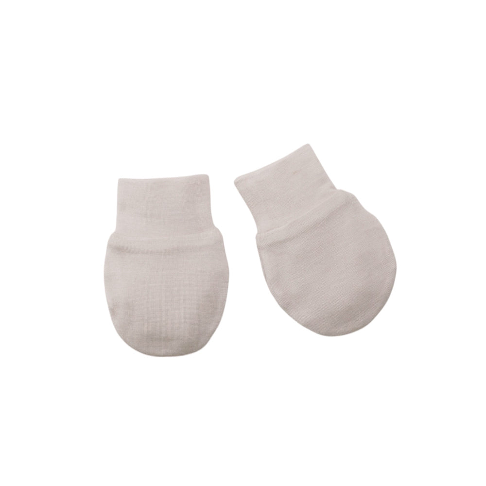Cream Merino Mittens on a white background