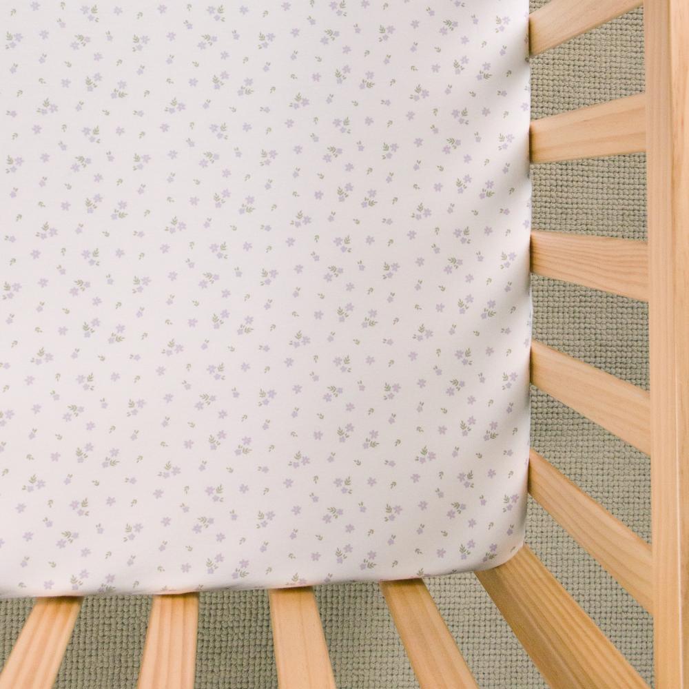 Lilac Daisy fitted sheet on white background