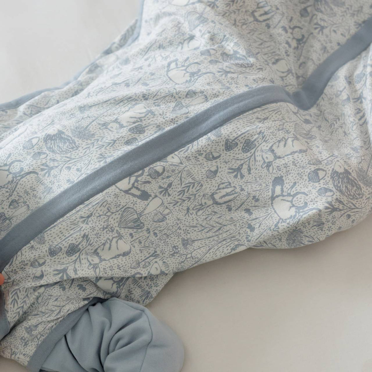 0.2 tog Premium Organic Cotton Sleeping Bag - Blue Woodland