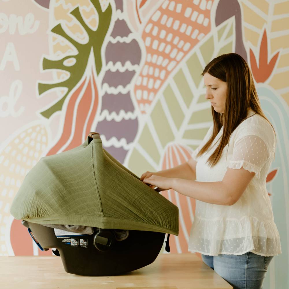 Muslin Baby Capsule Cover - Fern