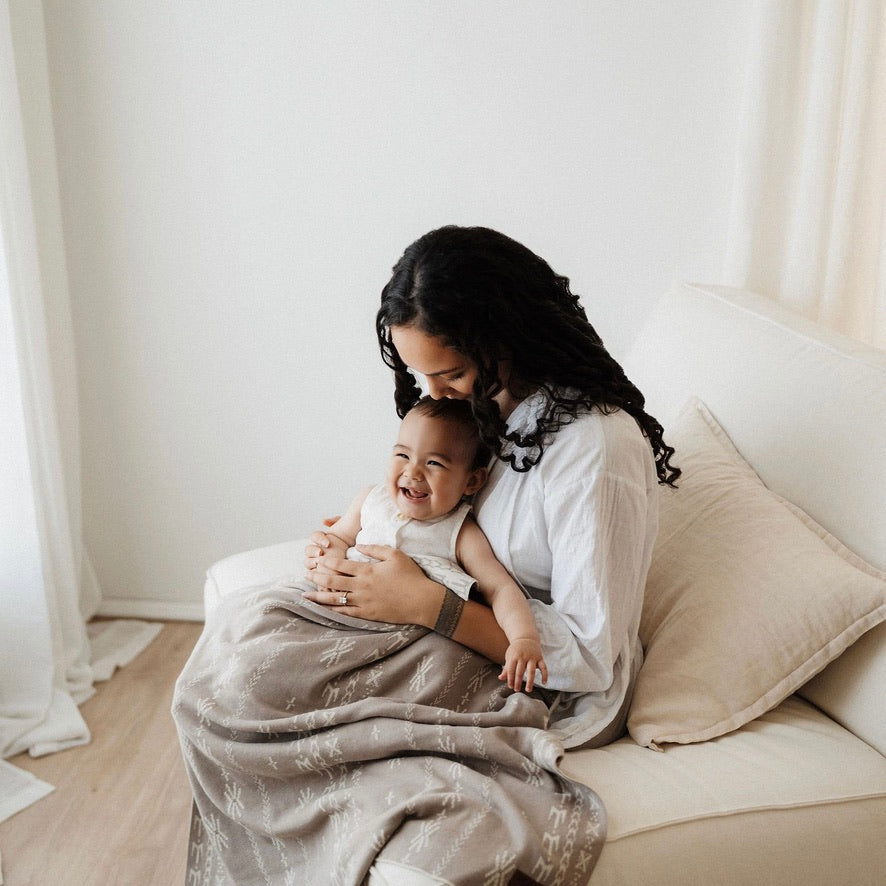 Alofa Pepe Blanket - Pebble