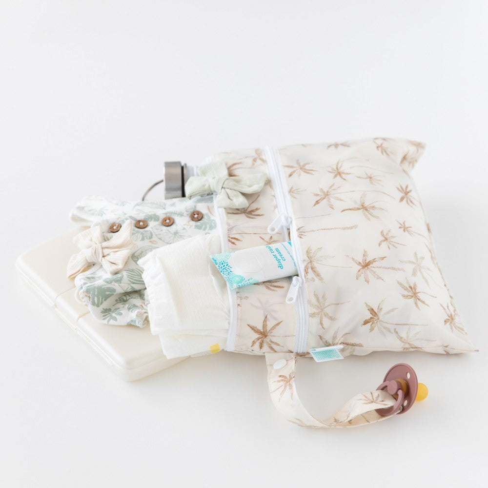 Wet/Dry Clutch - Palm Daze