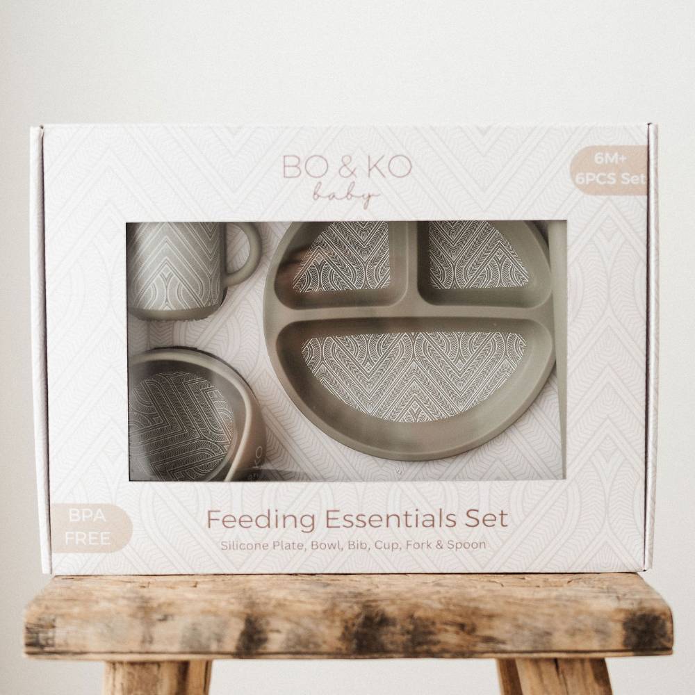 Feeding Essentials Set - Khaki