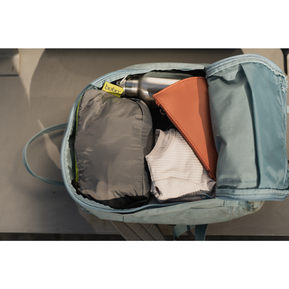Air Ultra Lightweight Carrier - Grey