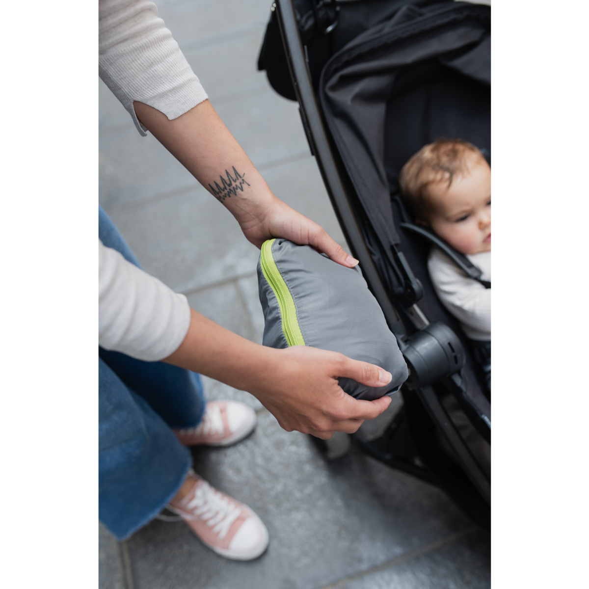 Air Ultra Lightweight Carrier - Grey