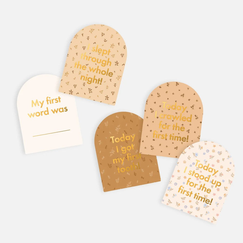Baby Milestone Cards - Broderie