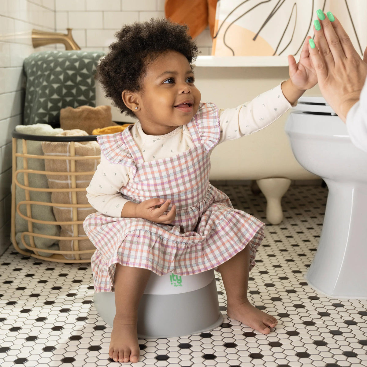 Ready Set Go Potty - White/Grey