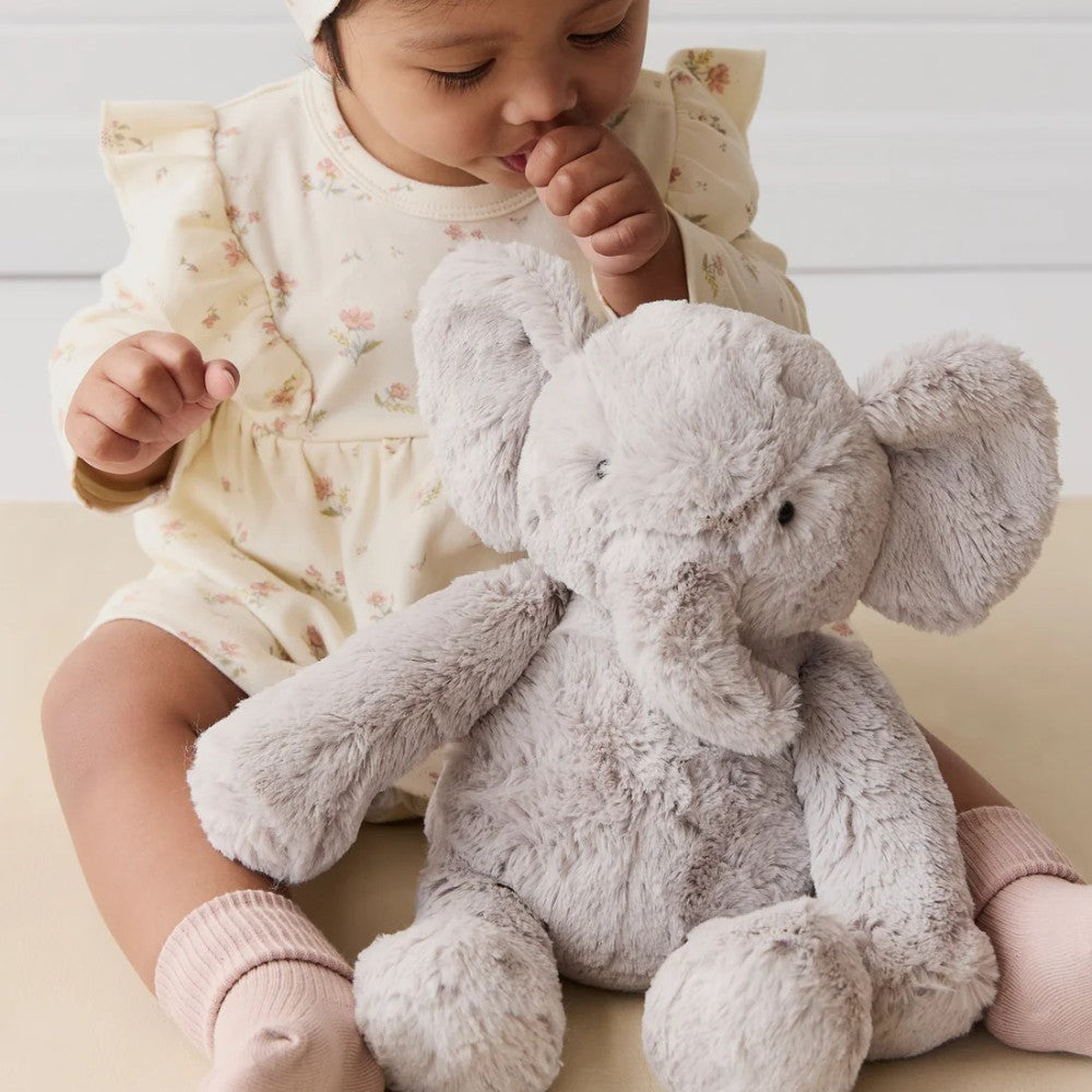 Snuggle Bunnies - Olive the Elephant