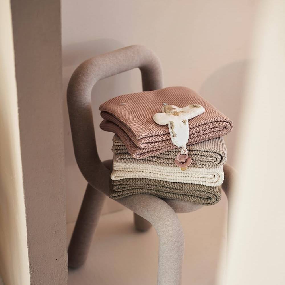 Basic Knit Blanket - Wild Rose