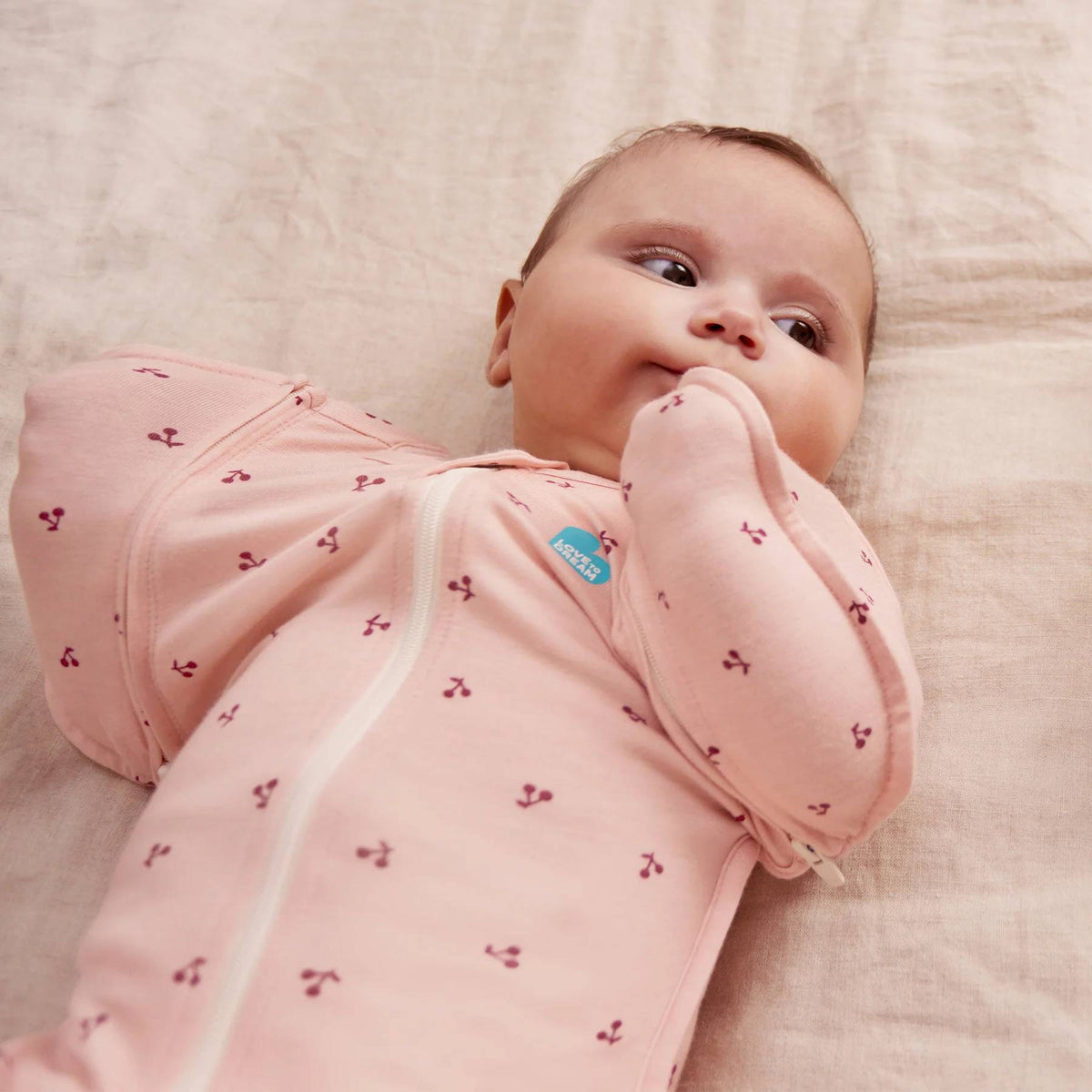 1.0 tog Swaddle Up Transition Bag Bamboo - Cherries Blush
