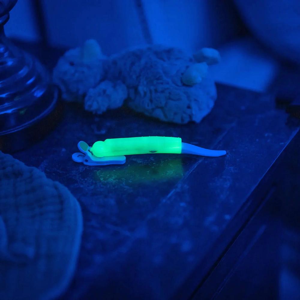 Sleep Friendly Wearable Nightlight