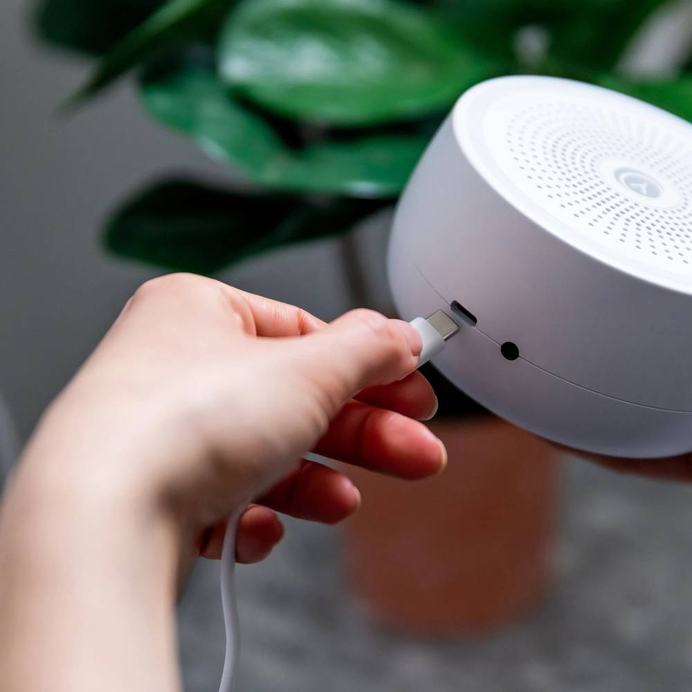 Dreamcenter Sound Machine with Night Light