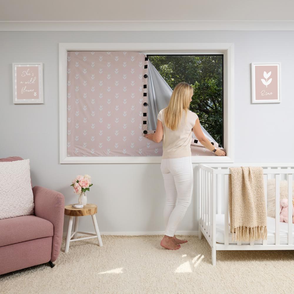 Blackout Blind - Suction Cup - Petal Pink