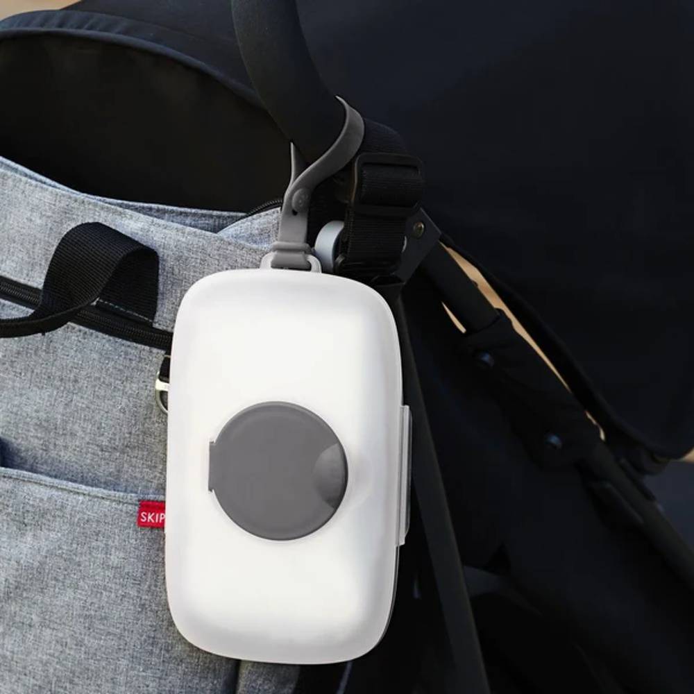 Grab & Go Perfect Snug Seal Wipes Case - Grey