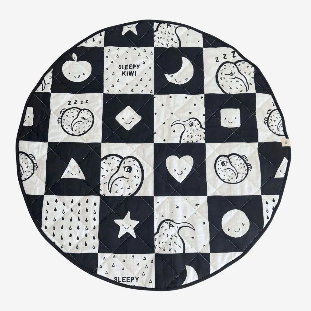 Sleepy Kiwi - Quilted Playmat