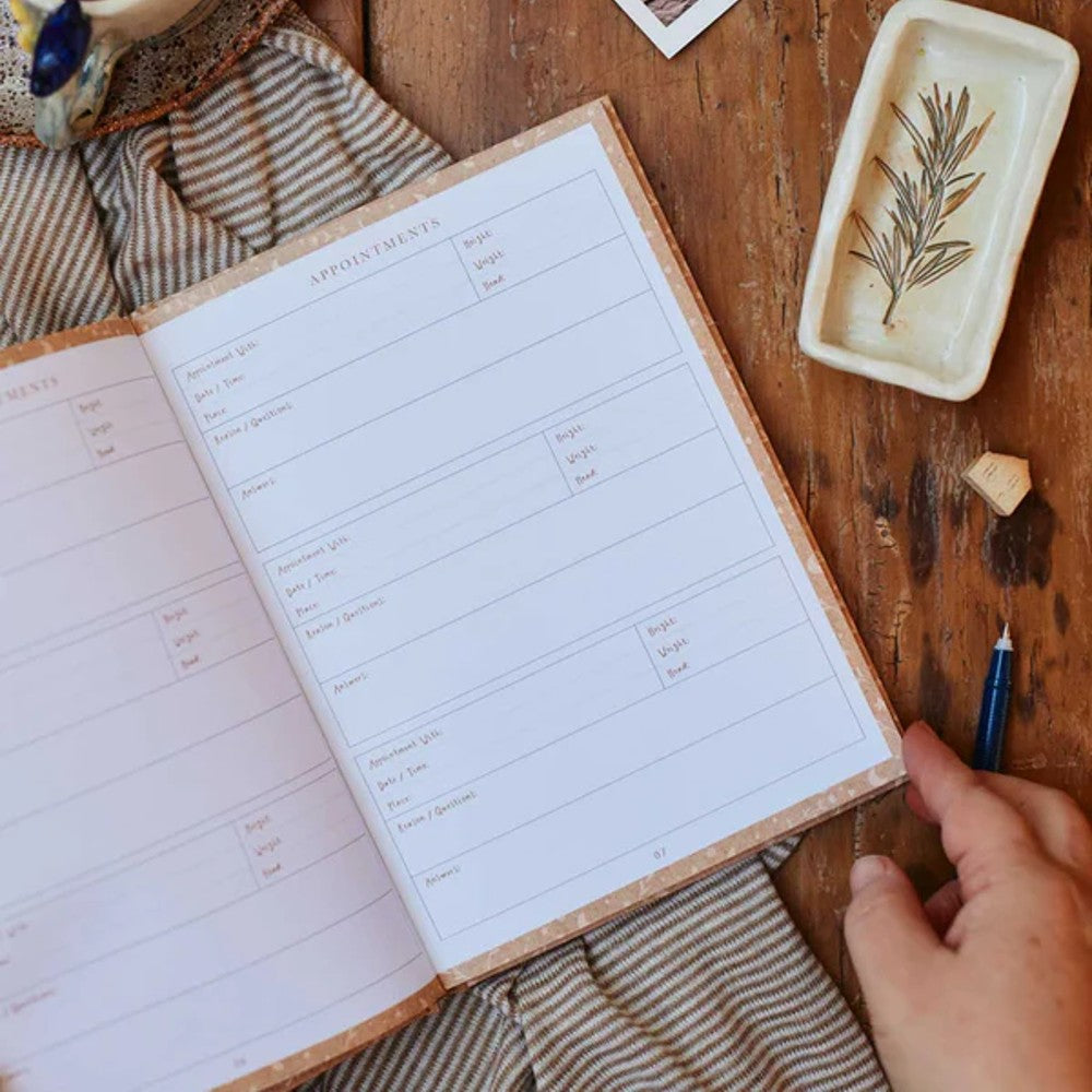 Baby Tracker Journal - Oat