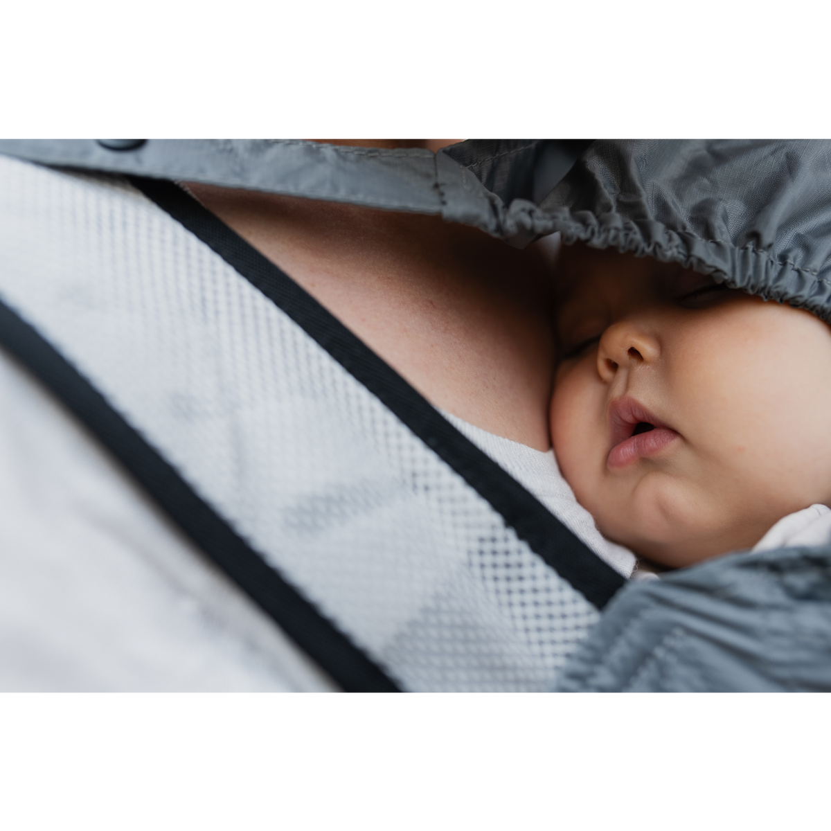 Air Ultra Lightweight Carrier - Grey